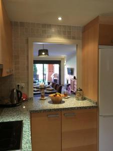 A kitchen or kitchenette at Dream Apartment in Estepona, Andalusia