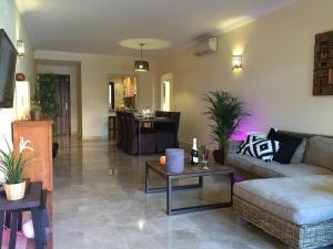 A seating area at Dream Apartment in Estepona, Andalusia