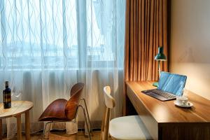 Afbeelding uit fotogalerij van Nghi Son Hotel in Thanh Hóa