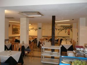 Restaurace v ubytování Hotel Mayna