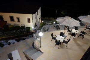 Fotografie z fotogalerie ubytování Albergo Elisa v destinaci Comano