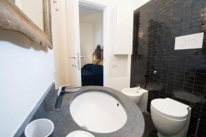A bathroom at Casa 34 Dicembre