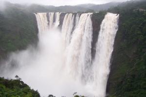 Gallery image of Sri Ranga Homestay in Māvingundi