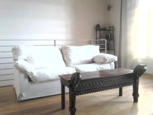 A seating area at casa in campagna _LORI