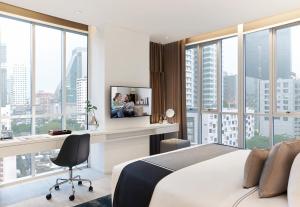 TV a/nebo společenská místnost v ubytování Somerset Maison Asoke Bangkok