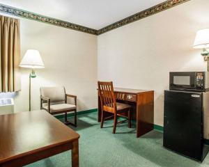 Gallery image of Quality Inn Midway in Bethel