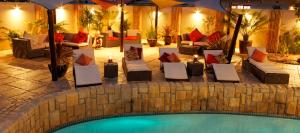 Bazén v ubytování African Breeze Guesthouse nebo v jeho okolí