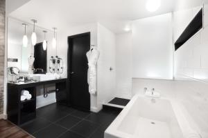 Koupelna v ubytování Hotel Metro