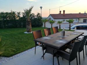 Zahrada ubytování Holiday House Anja