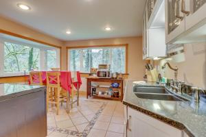 Gallery image of Eva's Cottage - Romancing the River in Washougal