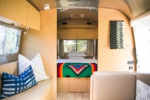 Caravan Outpost的休息区
