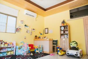 TV a/nebo společenská místnost v ubytování Dan Bao Homestay