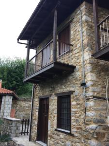 Budova, kde se the country house nachází + 24 fotografií