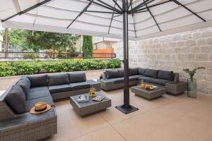 Posedenie v ubytovaní Mediterra Residence
