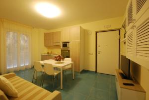 Kuchyň nebo kuchyňský kout v ubytování Residence Abruzzo Resort