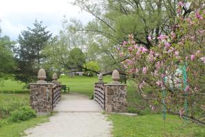 Gallery image of Spacious Frontier Park Apartment in Erie