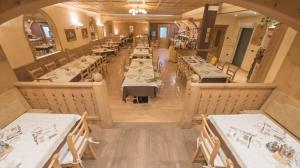 Restaurace v ubytování Hotel Capriolo