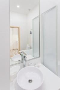 Koupelna v ubytování Basseynaya Apart Hotel