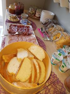 塞扎纳普利米西罗维早餐加住宿旅馆的相册照片 更多24张照片