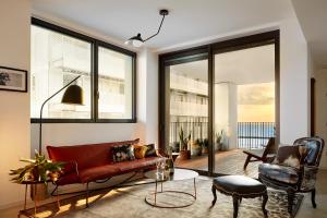 Gallery image of Renoma Apartments in Tel Aviv +41 photos