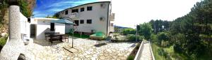 Zahrada ubytování Apartmani Lisac