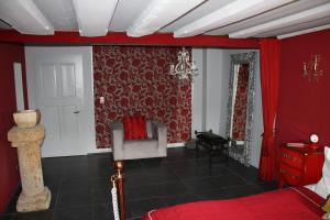 Postel nebo postele na pokoji v ubytování Elements Hotel