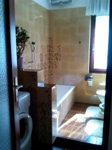 Koupelna v ubytování Vrata pri Čepovanu