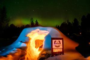 Certifikát, hodnocení, plakát nebo jiný dokument vystavený v ubytování Lucky Ranch Snow Igloos