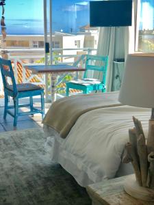 Gallery image of 5 Options Guest House in Bloubergstrand