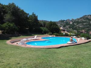 ポルト・チェルボにあるAppartamenti con piscina - Appartamentiflarida Porto Cervoのギャラリーの写真