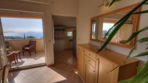 Kuchyňa alebo kuchynka v ubytovaní Apartment Villa Molina