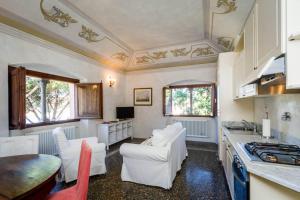 Gallery image of Villa Edoardo in Rapallo