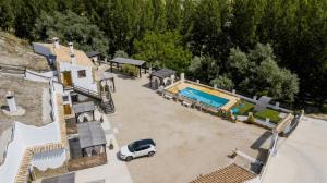 Piscina en o cerca de Cuevas El Moral
