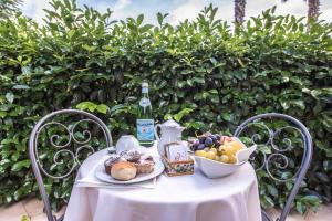 Foto dalla galleria di Villa Daphne a Giardini Naxos