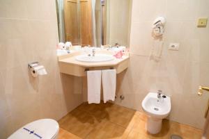Un baño de Hotel Casa del Sol