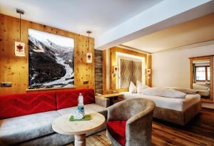 Część wypoczynkowa w obiekcie Hotel Neuhintertux
