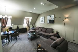 Posezení v ubytování Bon Hotel