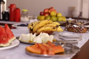 Makanan di atau berdekatan inn ini