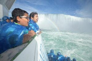 Επισκέπτες που μένουν στο Wyndham Garden at Niagara Falls