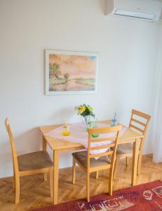 Posezení v ubytování Guest House Agava + 18 fotografií