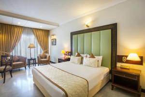 Gallery image of Hotel Sarina in Dhaka