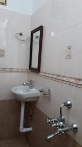 Koupelna v ubytování Grand View Residency Chennai