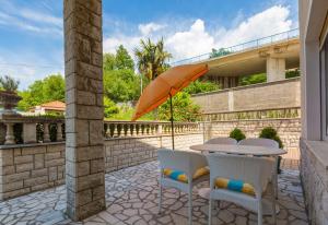 Fotografia z galérie ubytovania Two-Bedroom Apartment Crikvenica 25 v destinácii Crikvenica
