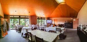 Restaurace v ubytování Kansai Airport Hotel Pine Villa