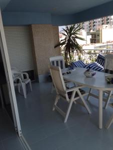 En balkong eller terrass på Residencial Aguilas Playa