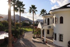 Gallery image of Meryem's Hotel in Kyrenia