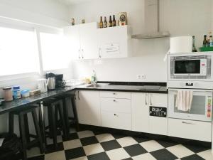 Küche/Küchenzeile in der Unterkunft Hostel A2C