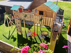 Area giochi per bambini di Haus Moosbrugger