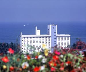 O edifício onde o hotel está situado