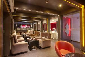 Гостиная зона в Fahrenheit Hotels & Resorts